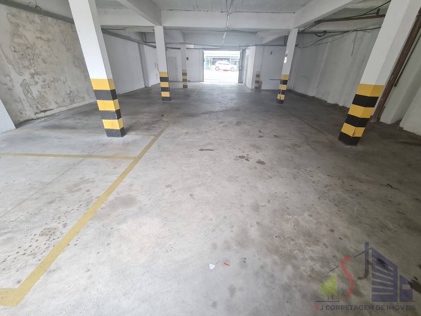 Prédio Inteiro à venda e aluguel, 600m² - Foto 2