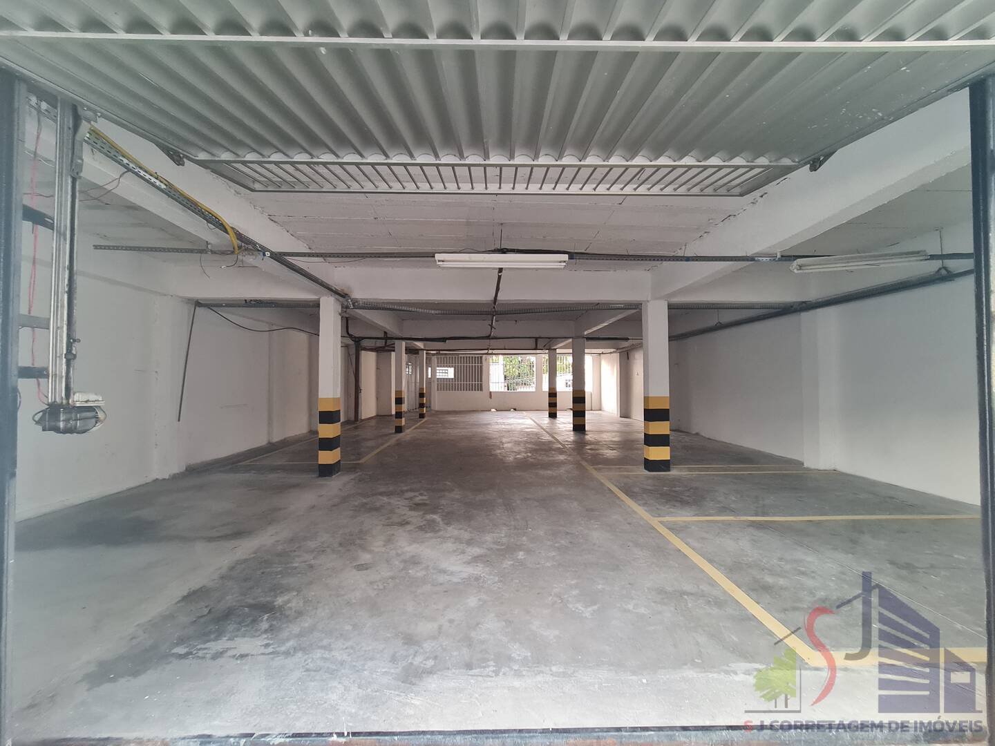 Prédio Inteiro à venda e aluguel, 600m² - Foto 3