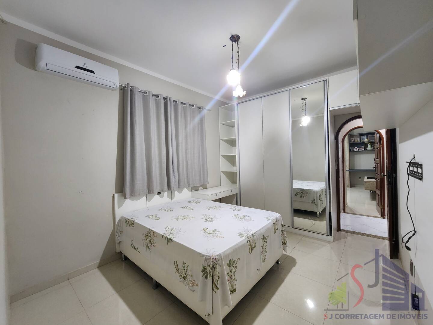 Casa à venda com 3 quartos, 174m² - Foto 11