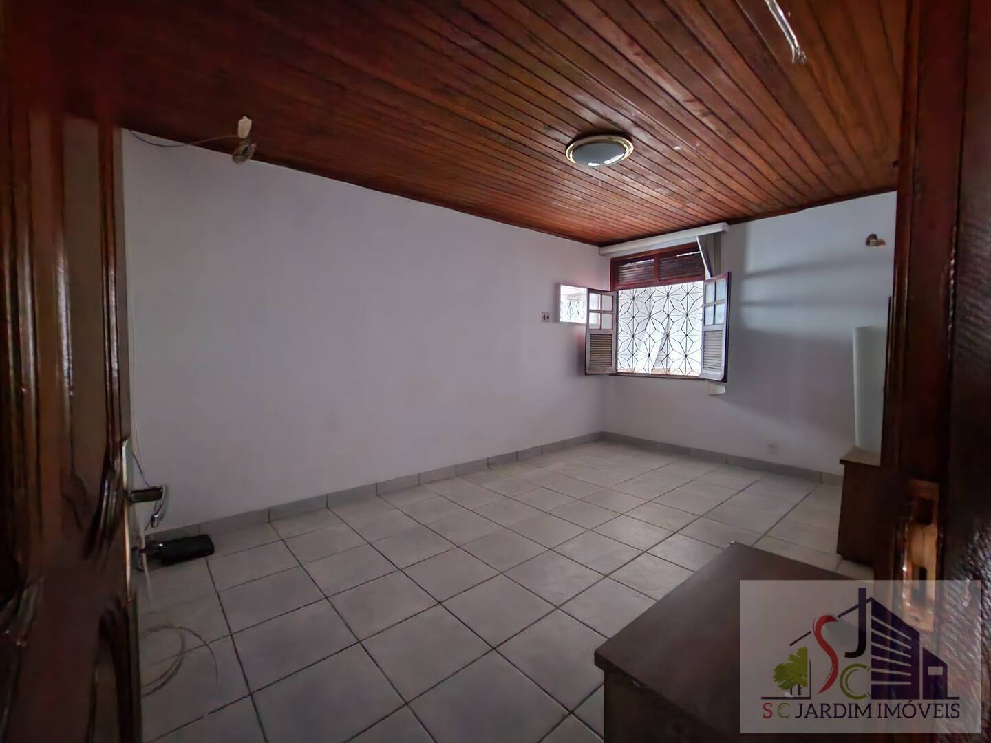 Casa à venda com 3 quartos, 342m² - Foto 15