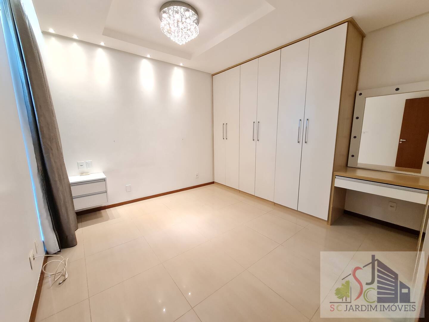 Apartamento à venda com 3 quartos, 94m² - Foto 14