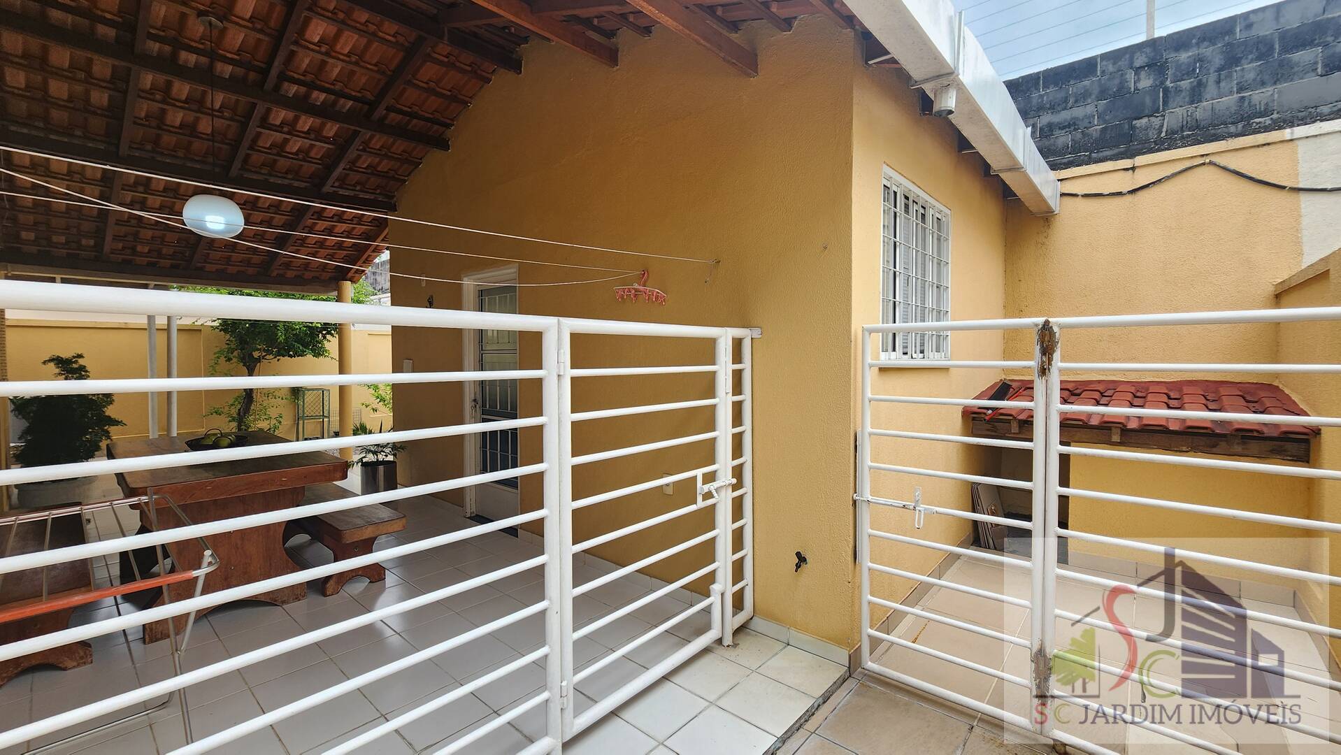 Casa de Condomínio à venda com 5 quartos, 200m² - Foto 12