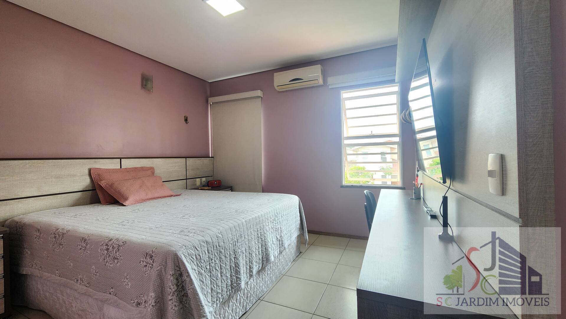 Casa de Condomínio à venda com 5 quartos, 200m² - Foto 14