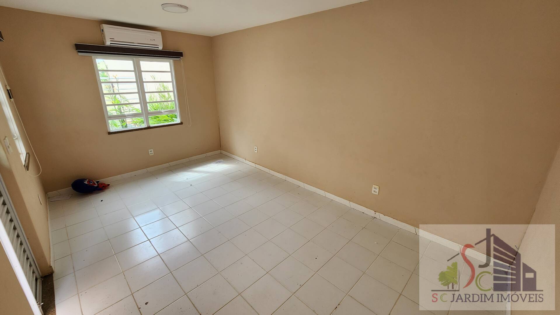 Casa de Condomínio para alugar com 4 quartos, 181m² - Foto 14