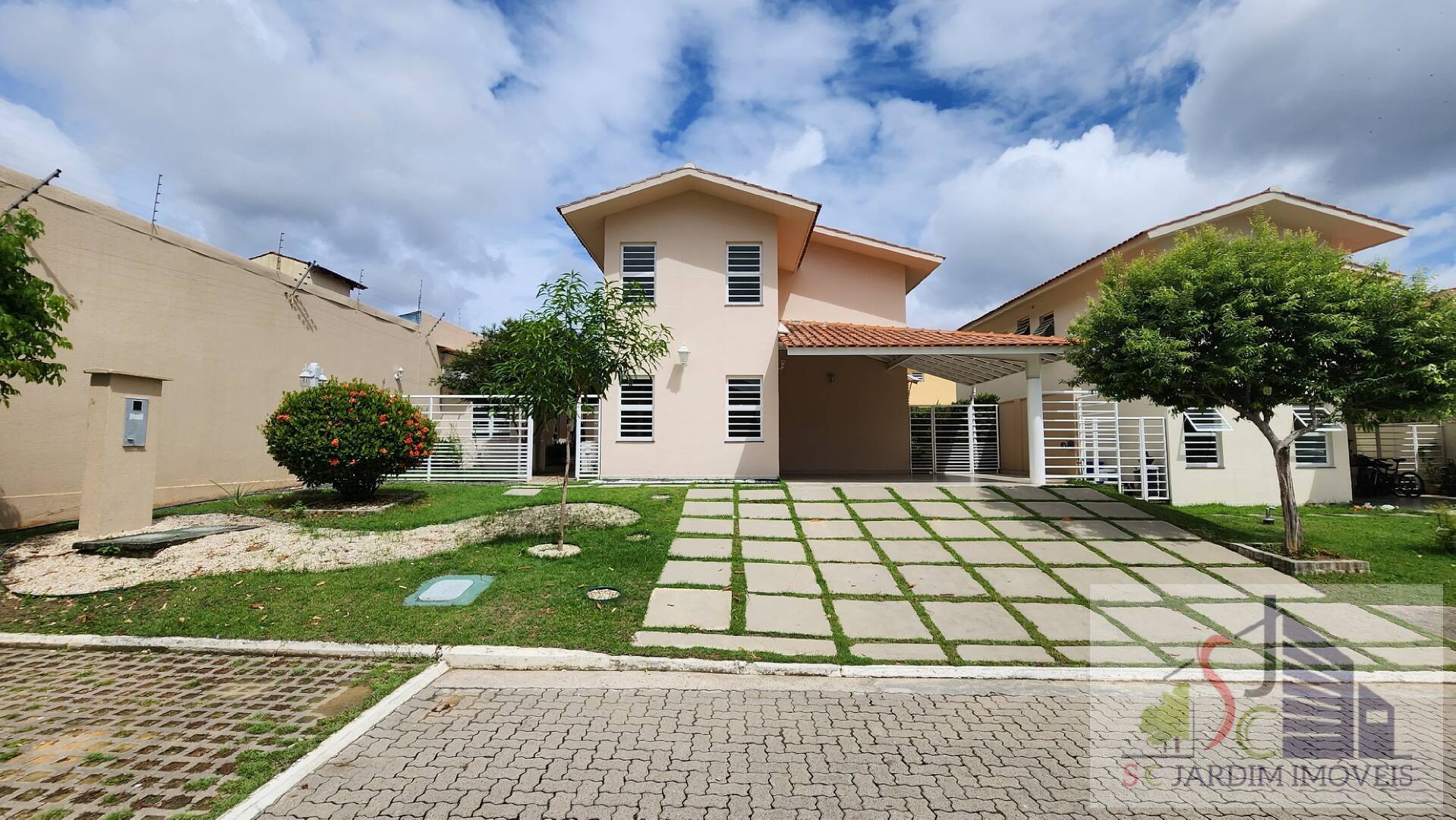 Casa de Condomínio para alugar com 4 quartos, 181m² - Foto 21