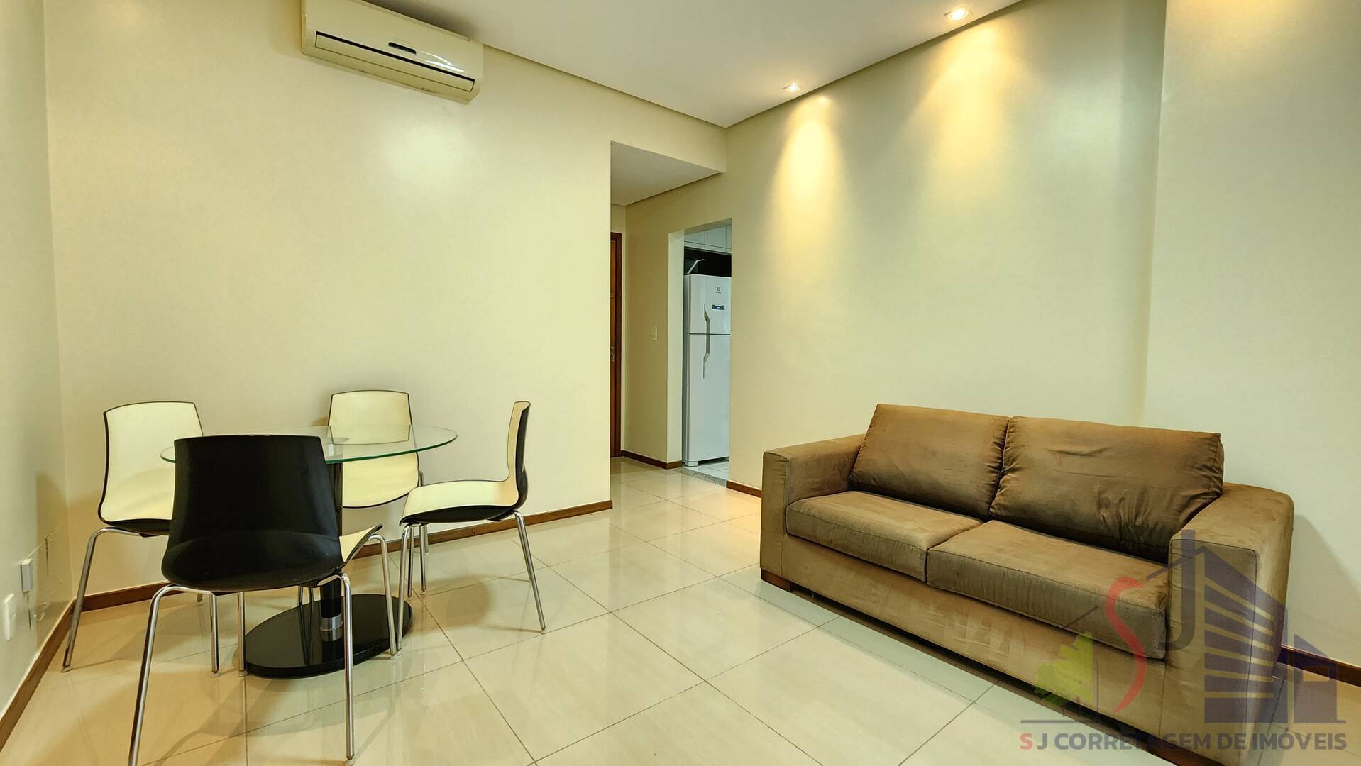 Apartamento à venda e aluguel com 1 quarto, 54m² - Foto 2