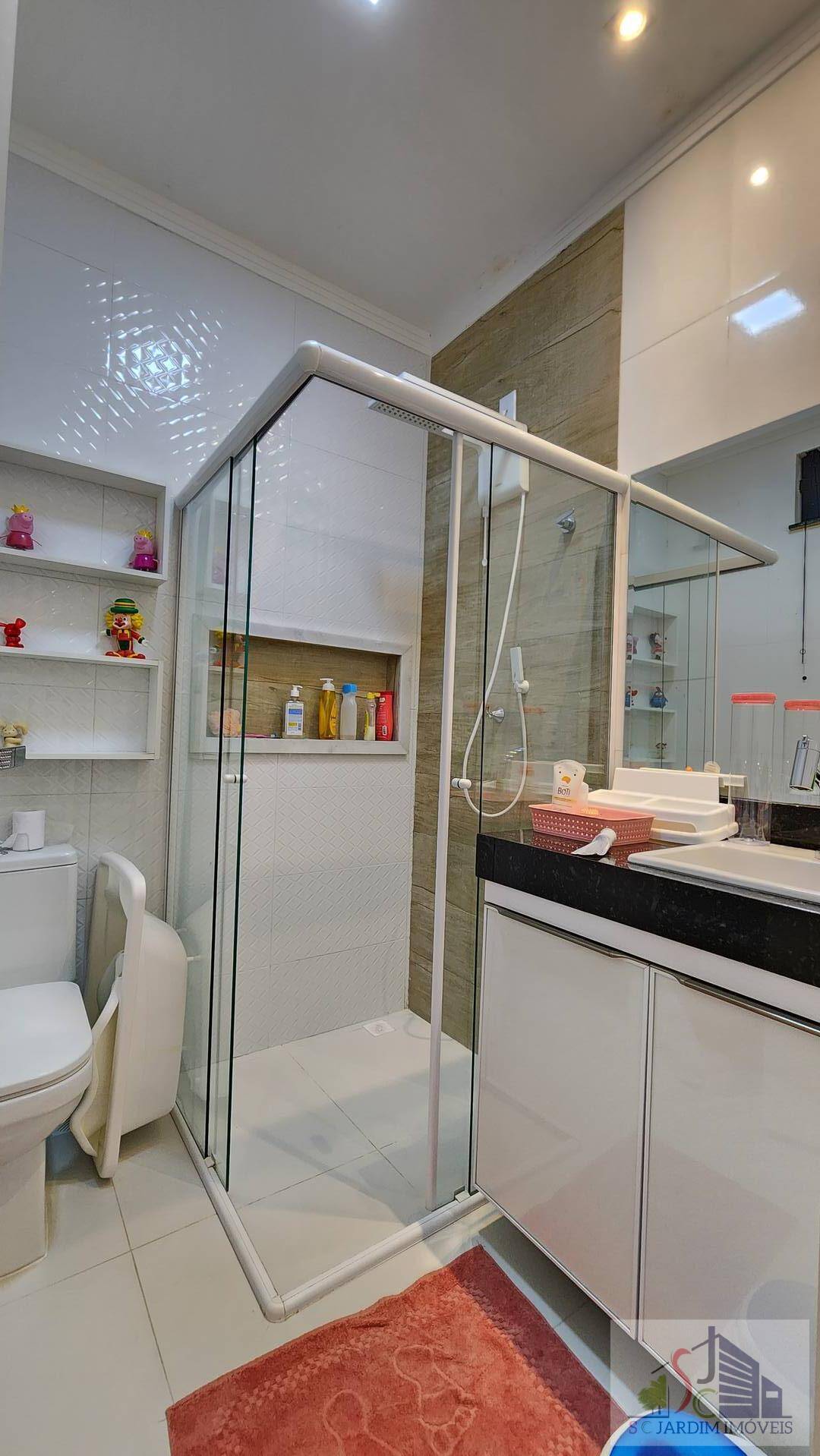 Casa de Condomínio à venda com 3 quartos, 250m² - Foto 22