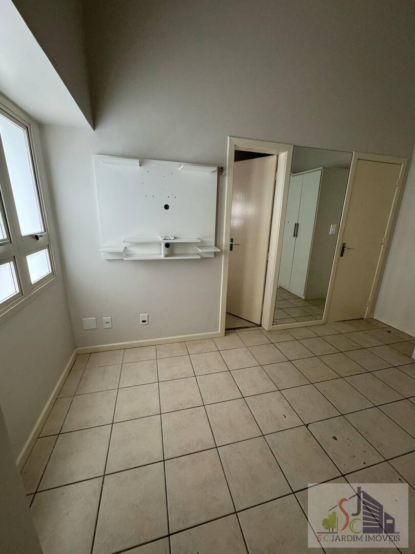 Casa de Condomínio à venda com 3 quartos, 143m² - Foto 8