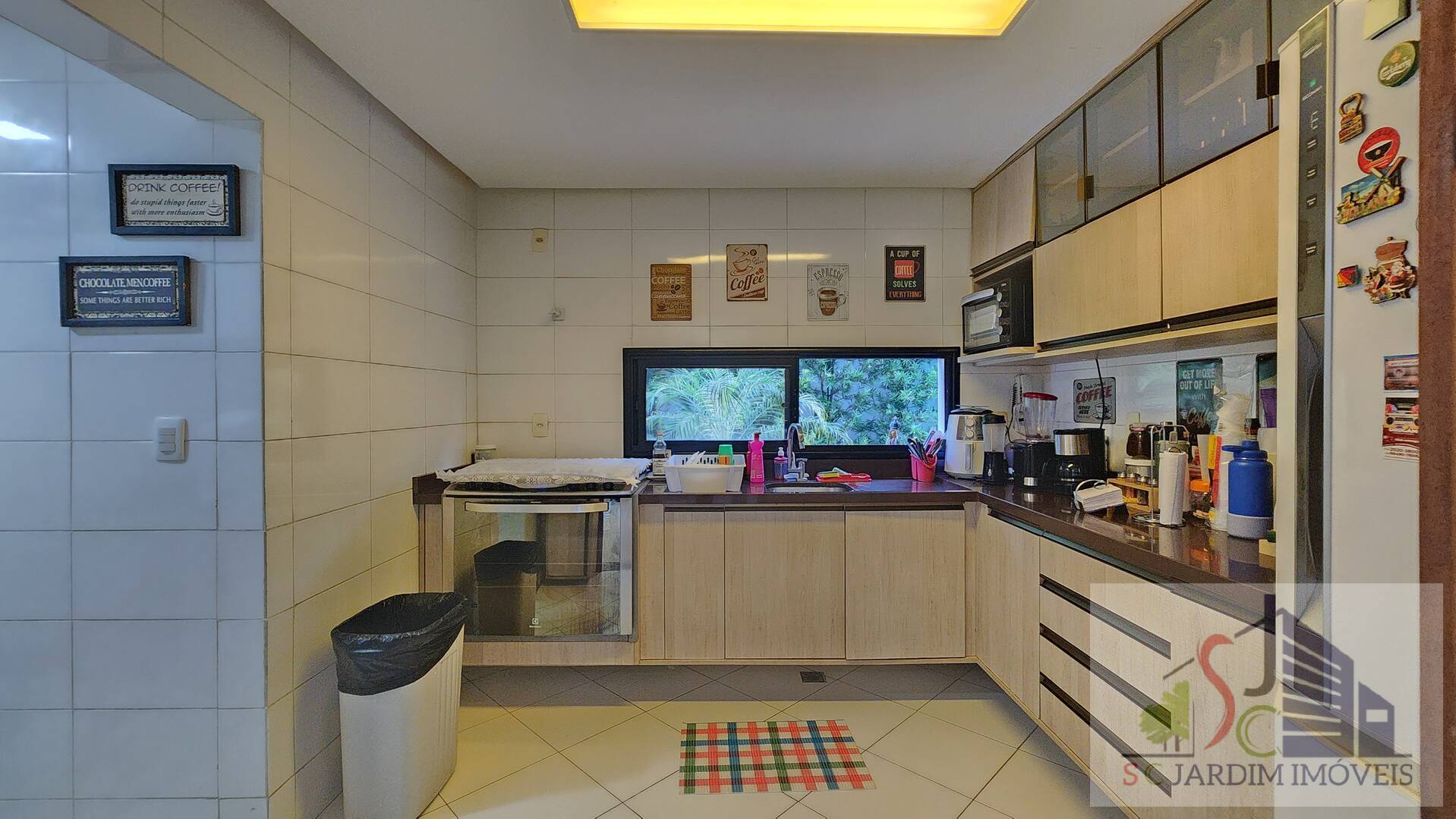 Casa de Condomínio à venda com 4 quartos, 200m² - Foto 11