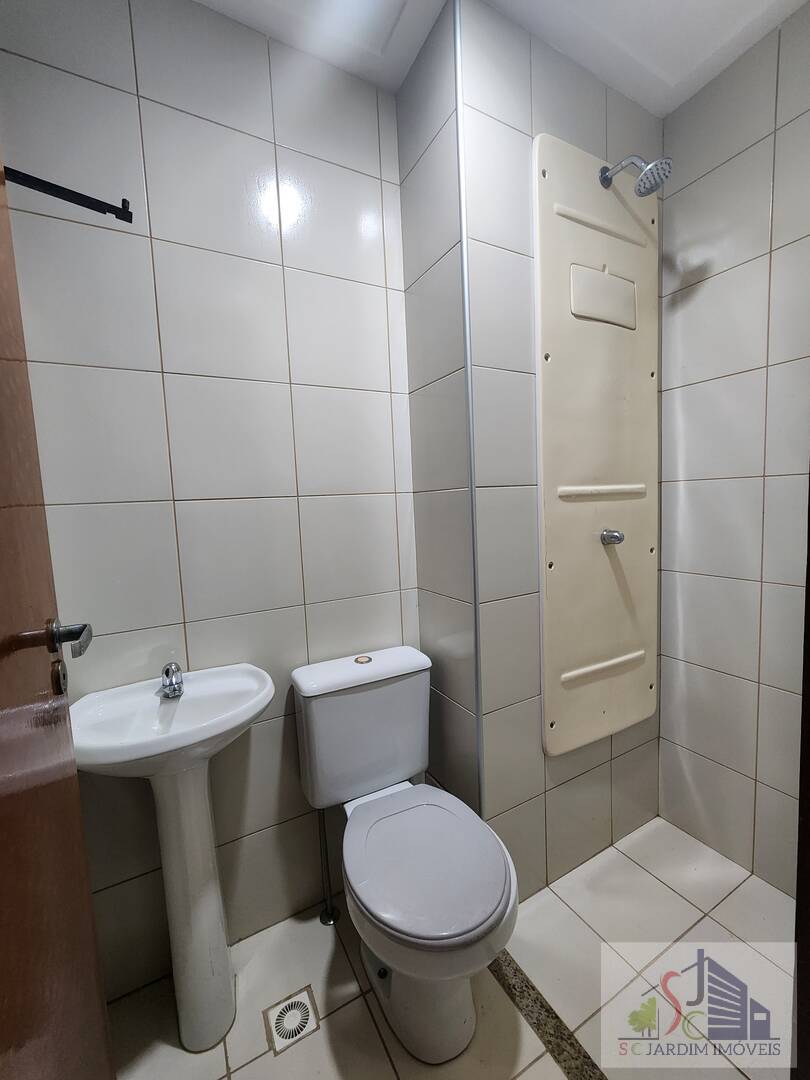 Apartamento para alugar com 2 quartos, 67m² - Foto 7