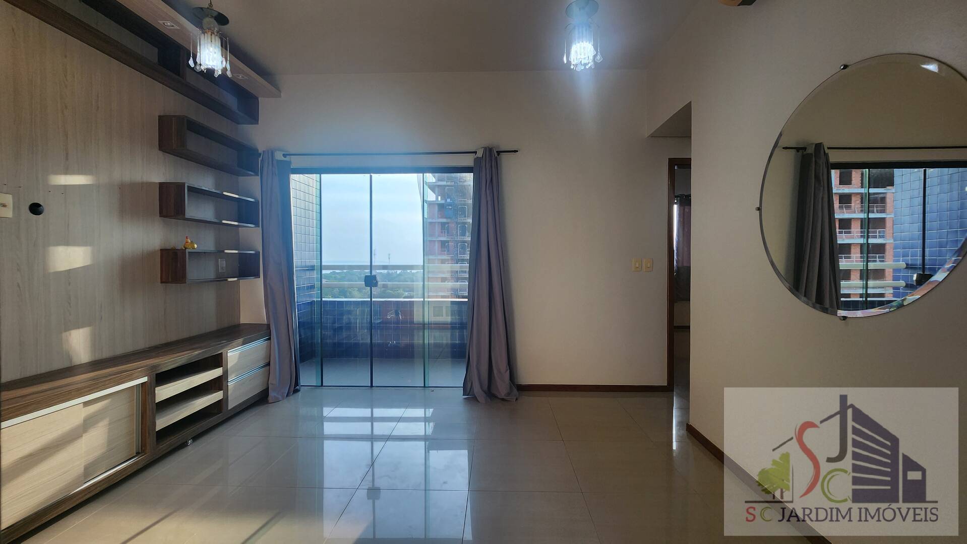 Apartamento para alugar com 2 quartos, 67m² - Foto 2