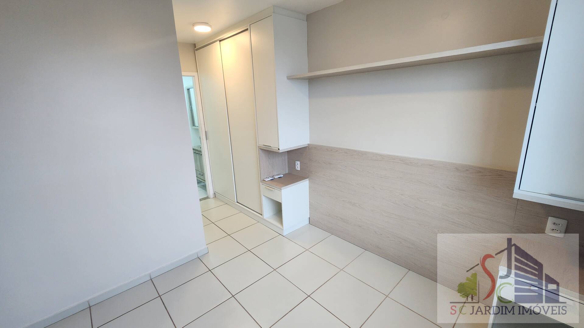 Apartamento para alugar com 2 quartos, 76m² - Foto 17