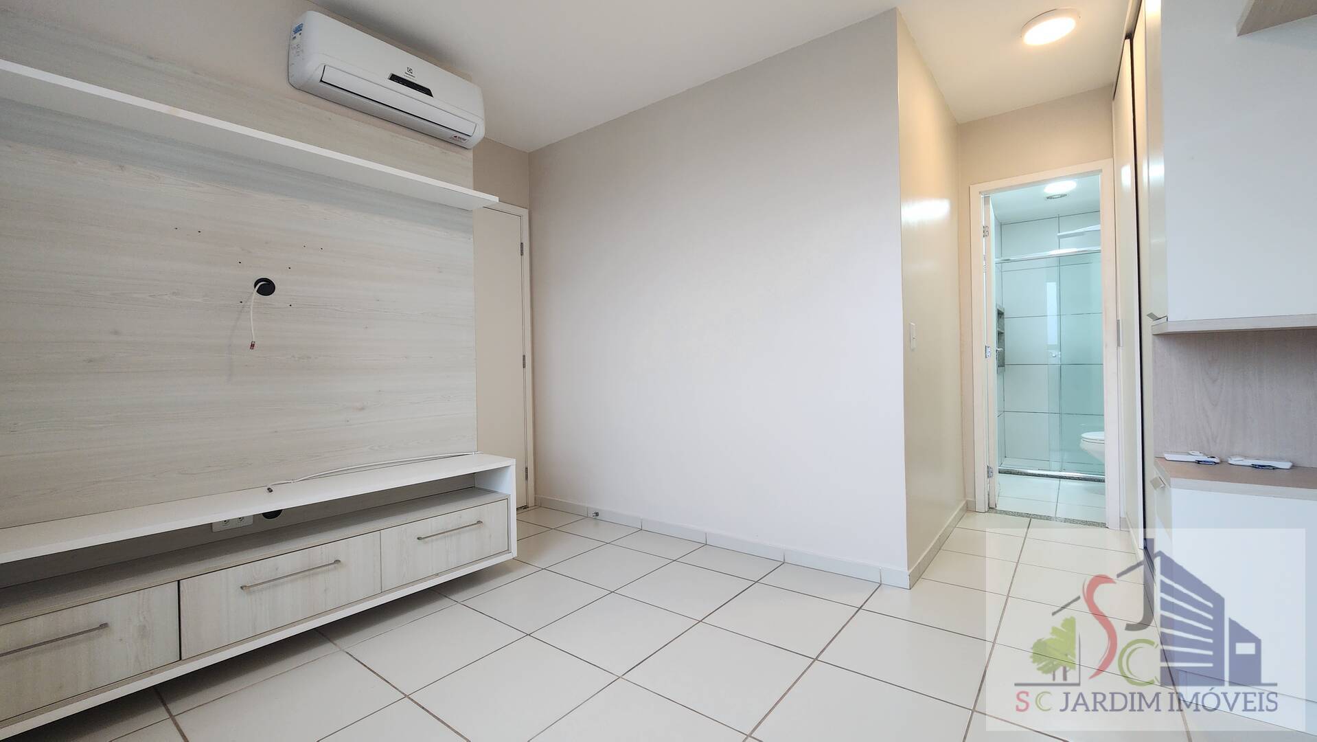 Apartamento para alugar com 2 quartos, 76m² - Foto 18